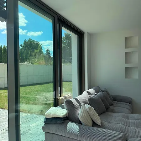 Σπίτι διακοπών Traumhaus Am Zwenkauer Zwenkau